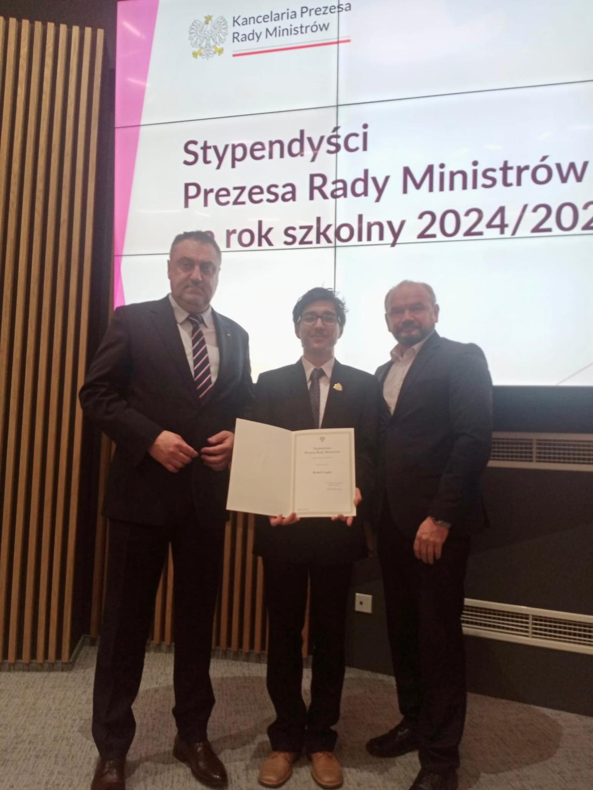 4. Wręczenie Stypendium Prezesa Rady Ministrów