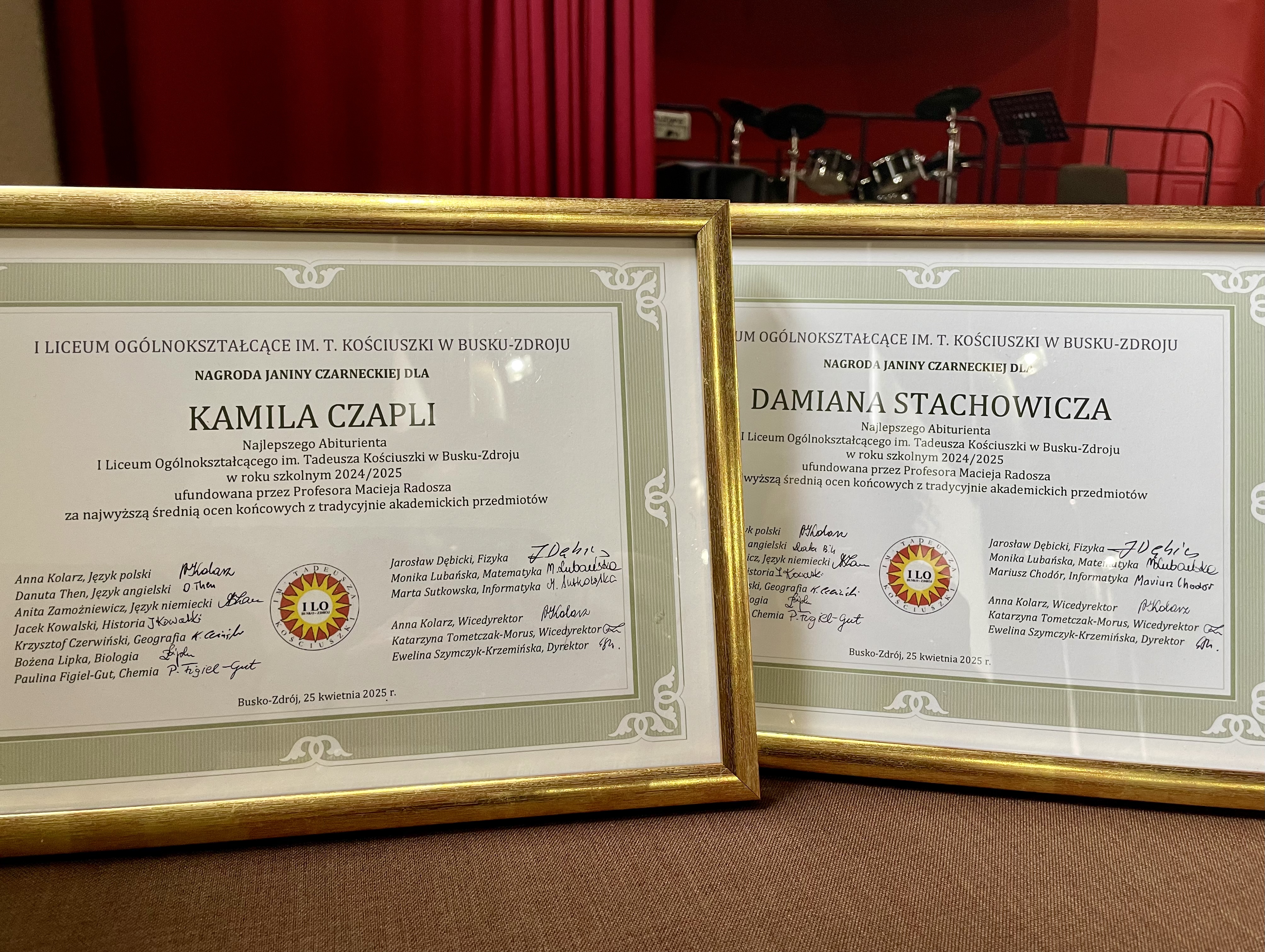 6. Dyplomy nagrodzonych Uczniów