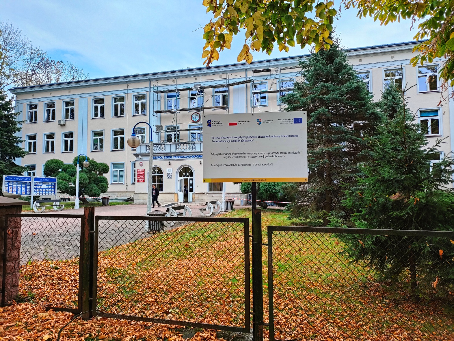 Zespół Szkół Techniczno-Informatycznych w Busku-Zdroju przy al. Mickiewicza 23